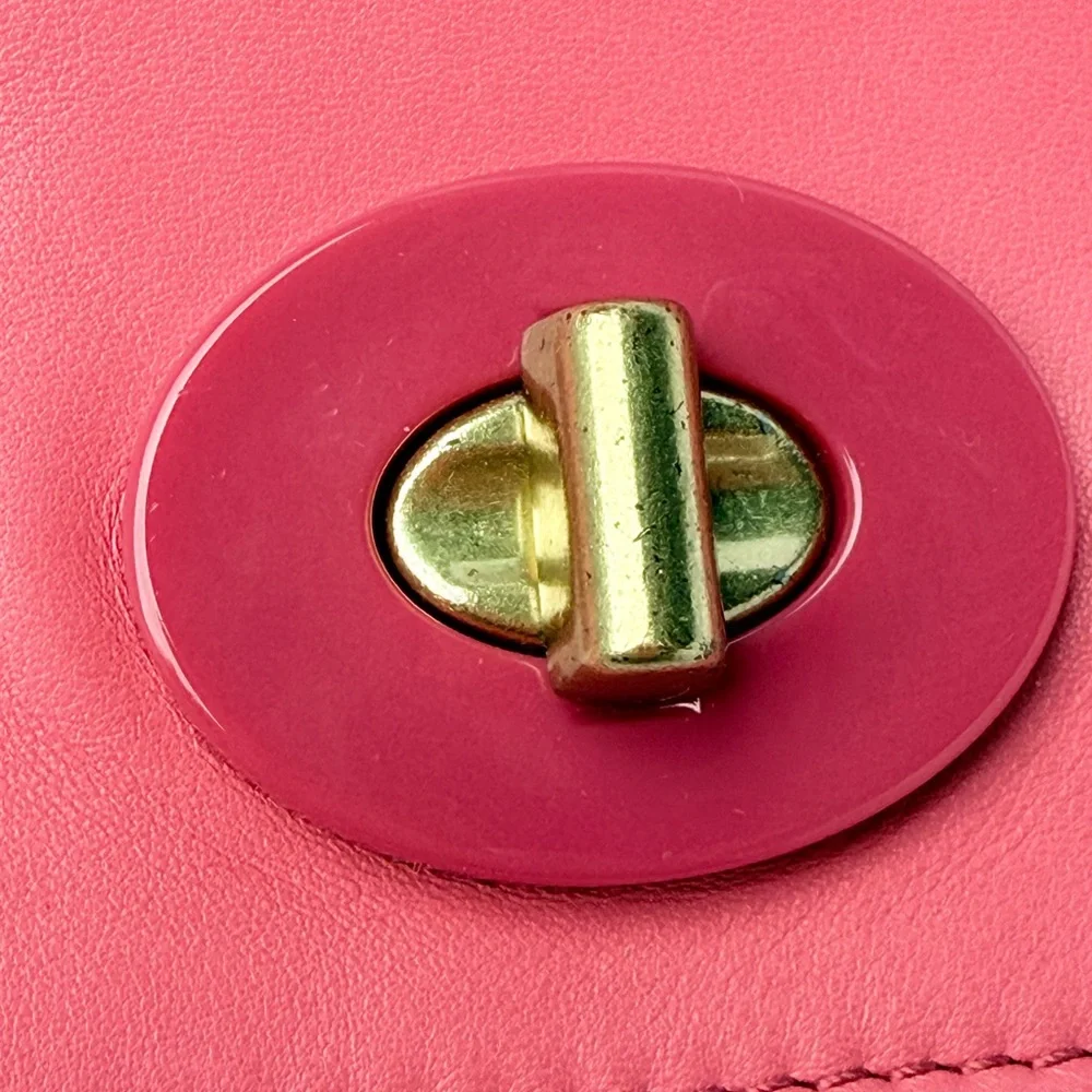 NWT Coach Punch Pink Leather Wristlet - Picture 9 of 15
